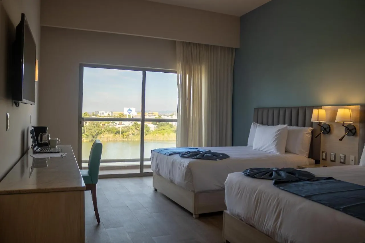 Varali Grand Hotel Mazatlan